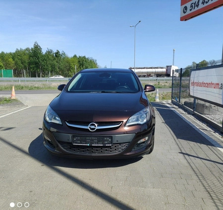 Opel Astra cena 45800 przebieg: 88210, rok produkcji 2015 z Lądek-Zdrój małe 137